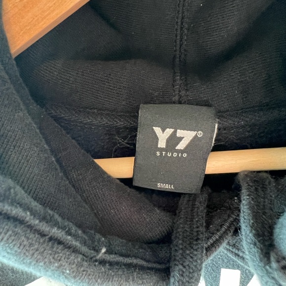 Y7 Studio FLOW HARD HEAVY WEIGHT HOODIE. - Picture 4 of 6
